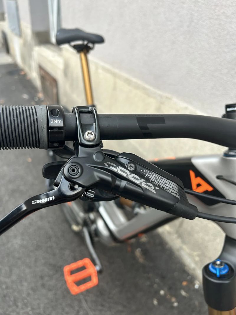 Yt capra cf pro race L 27,5” 