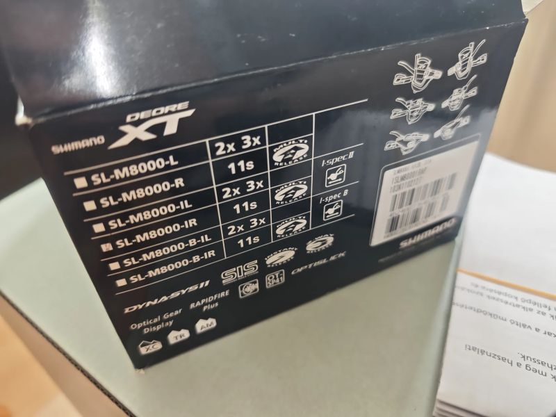 Řadící páčka Shimano XT, Sl-M8000, I-Spec2, 11s