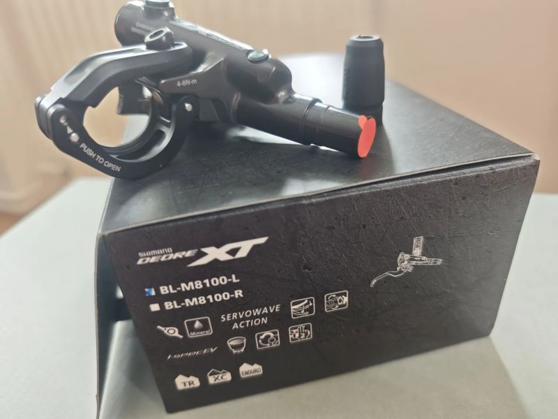 Brzdová páka Shimano Deore XT Bl-M8100