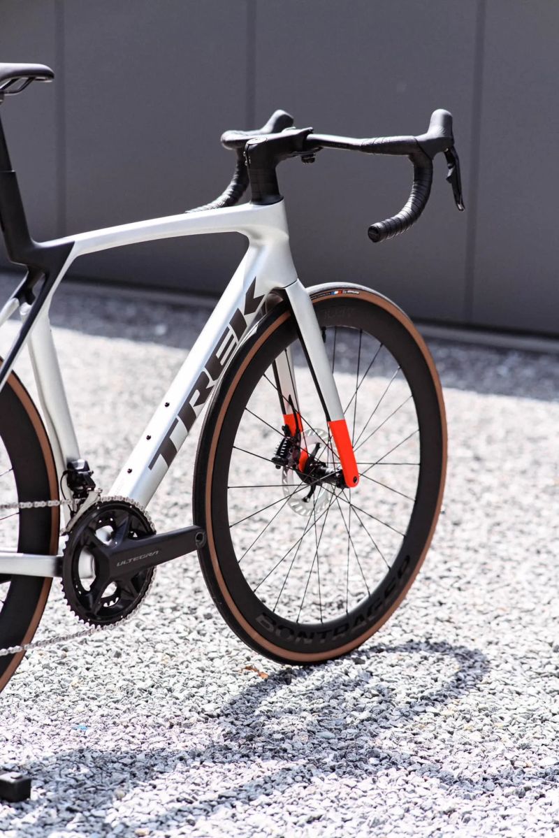 Zánovní kola Trek Madone SL 7 Gen 8 Velikosti S,M,M/L,L/XL