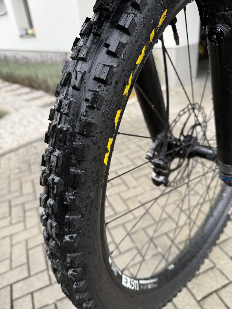 Canyon Strive cfr underdog 2024