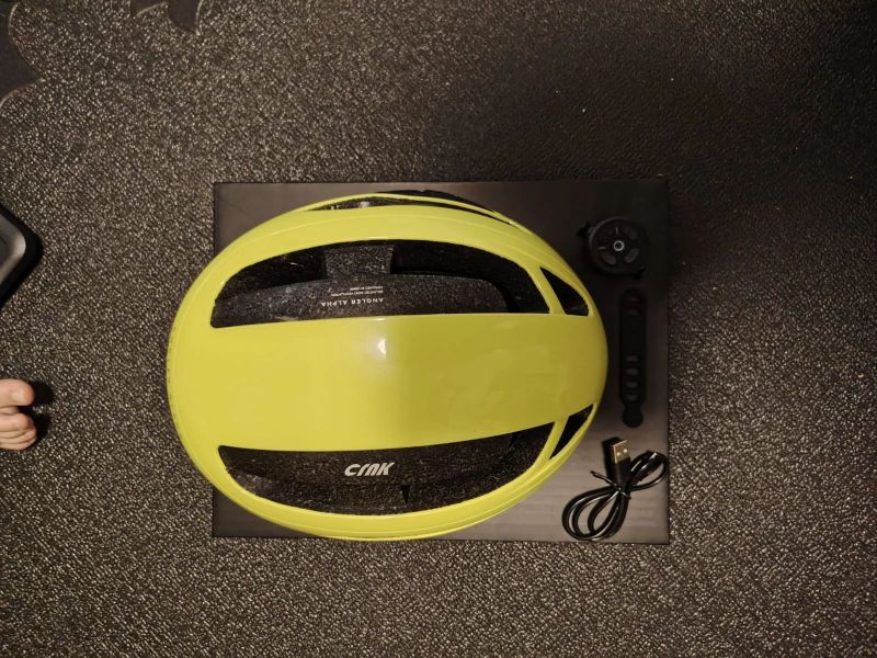 CRNK Angler Alpha - 3 v 1 (Přilba, osvětlení, handsfree)