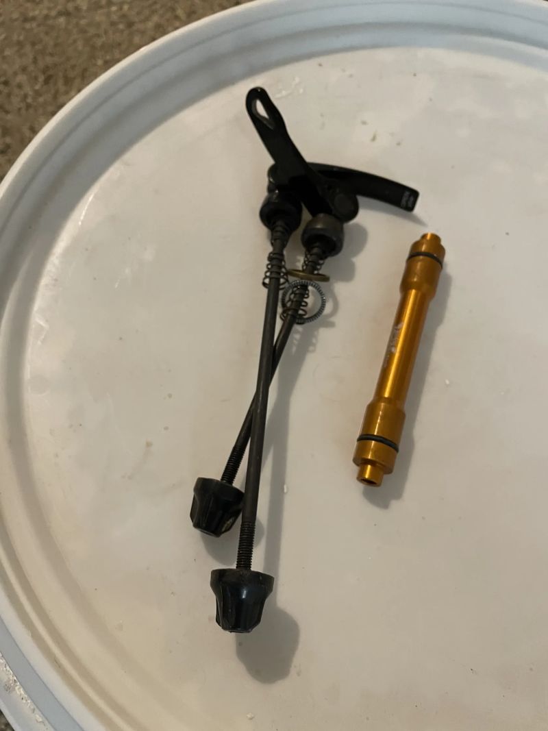 26" kola Fulcrum , váha 1,8kg