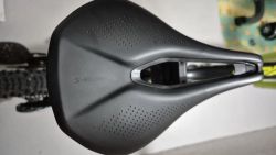 Sedlo Specialized s-works body geometry power 155mm