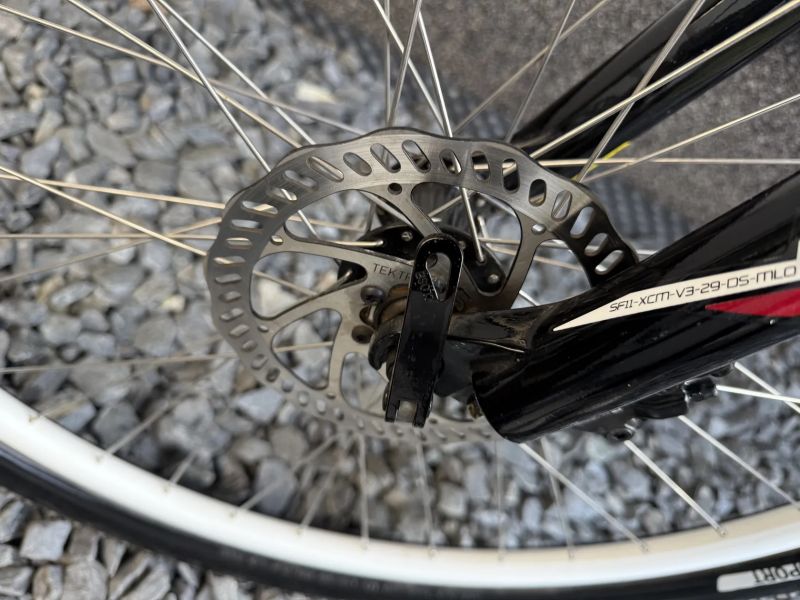Specialized dámské, rám 17, kola 29, sleva při rychlém jednání 