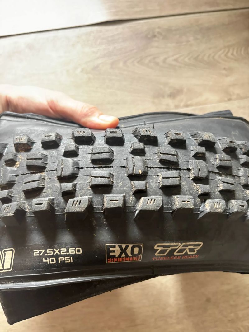 Maxxis Assegai 27,5x2,60" EXO TR MTB plášť kevlar