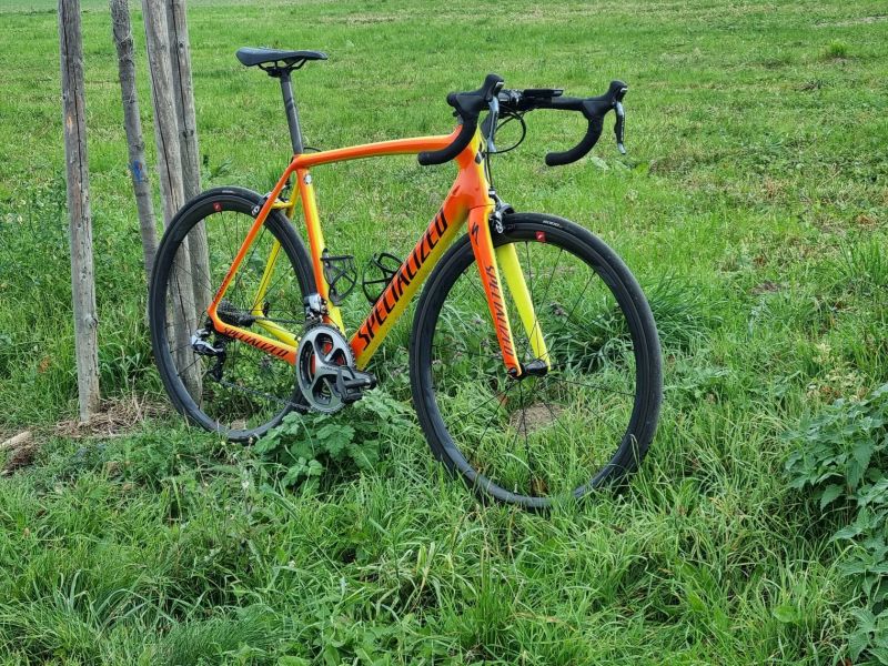 Prodám kolo Specialized osazené Dura-ace Di2