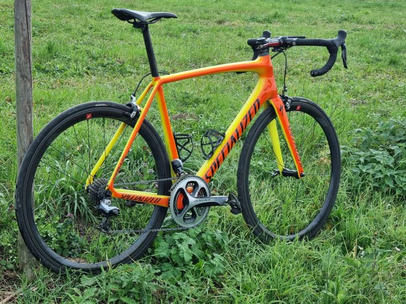 Prodám kolo Specialized osazené Dura-ace Di2