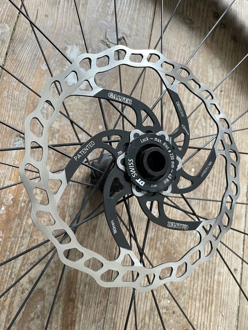 Magura MT7 Pro 1-finger HC čtyřpístková kotoučová brzda, kotouče Galfer 180mm