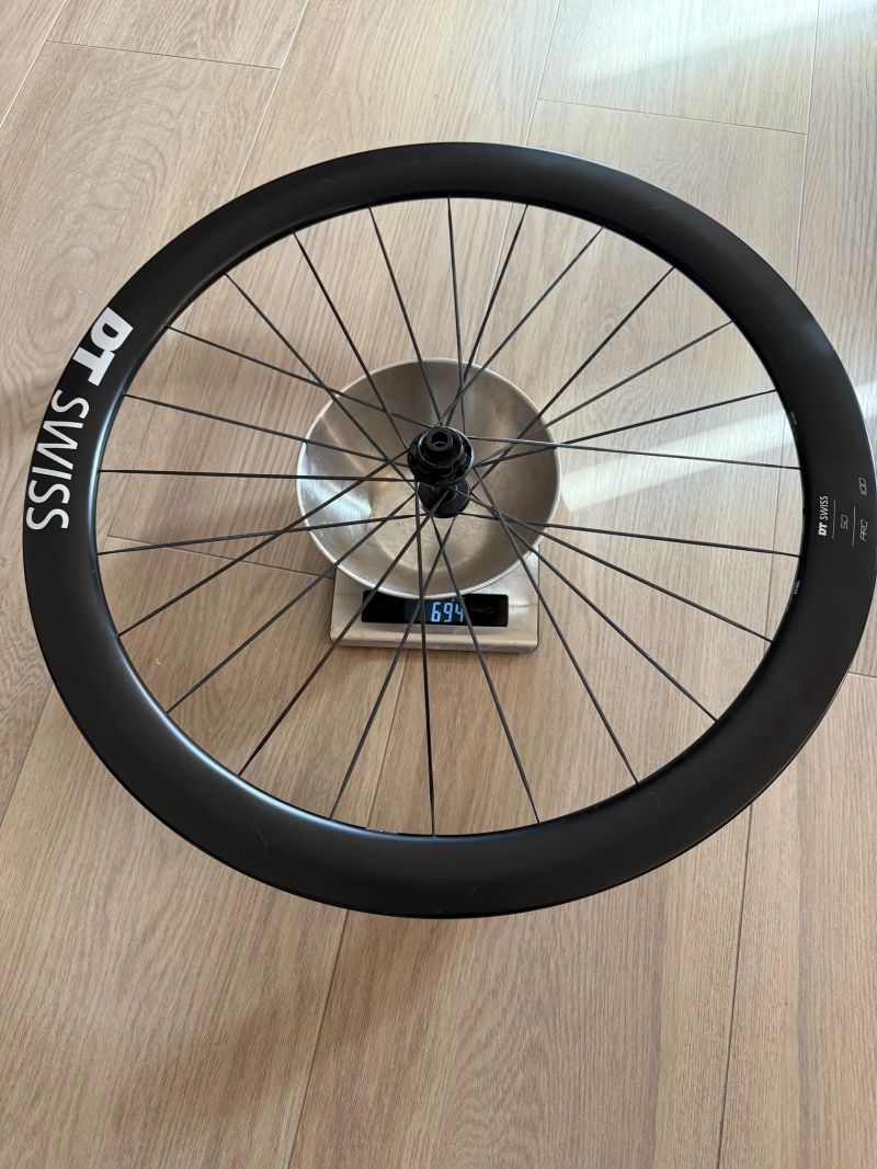 Prodám zapletená kola DT SWISS 1100 ARC DICUT