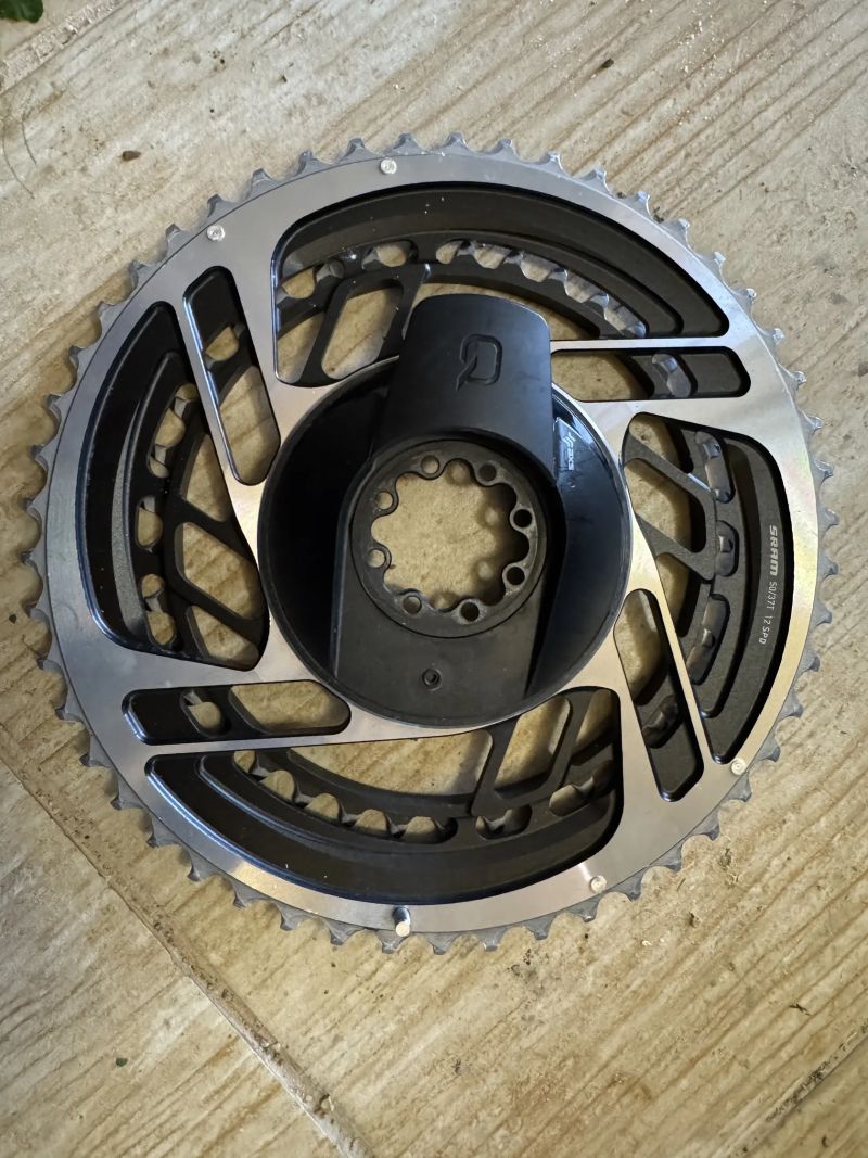 Převodníky Sram Red s wattmetrem 