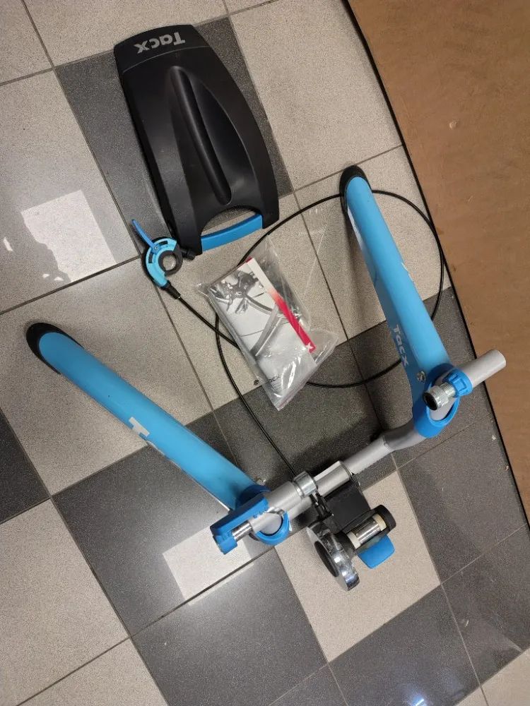 Prodám trenažér Tacx Satori