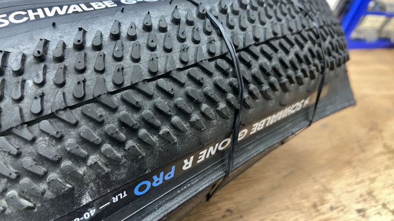 Schwalbe G-One R/RS Pro