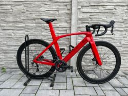 Trek Madone sl6 disc 