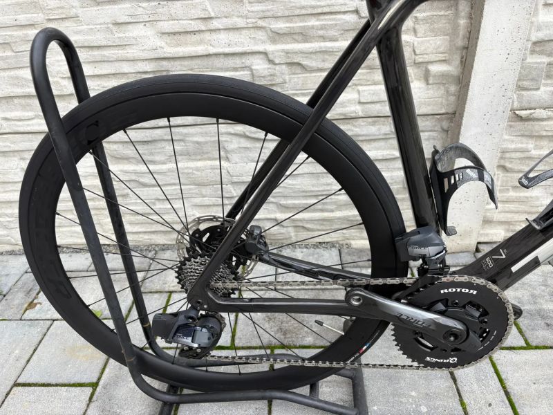 Trek Emonda SL7 AXS Wattmetr karbonová kola