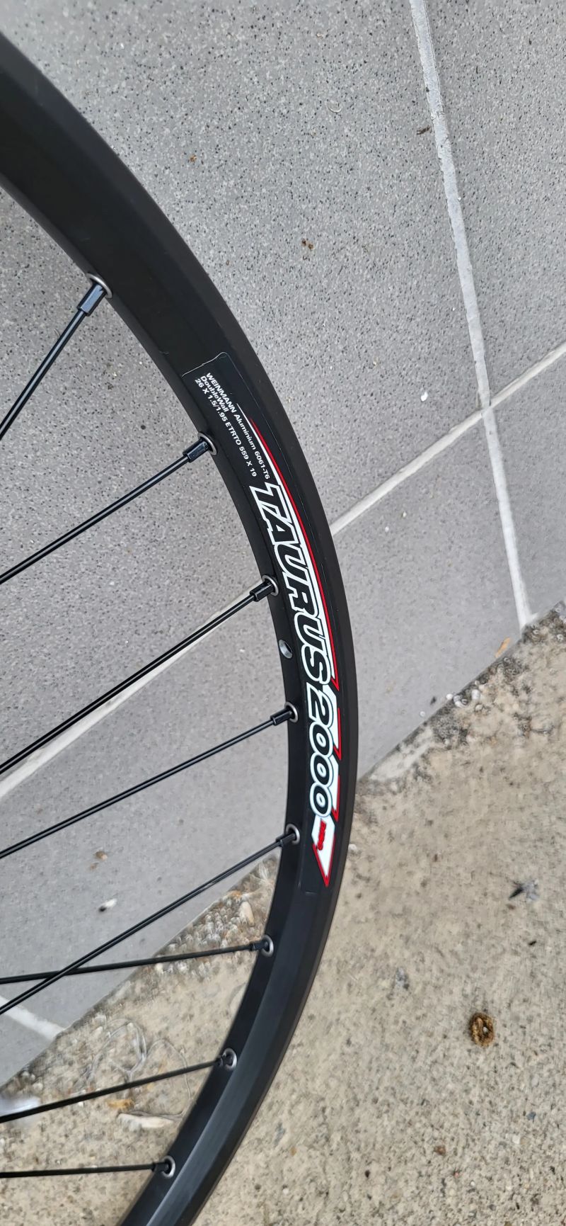 ZAPLETENÁ KOLA 26"