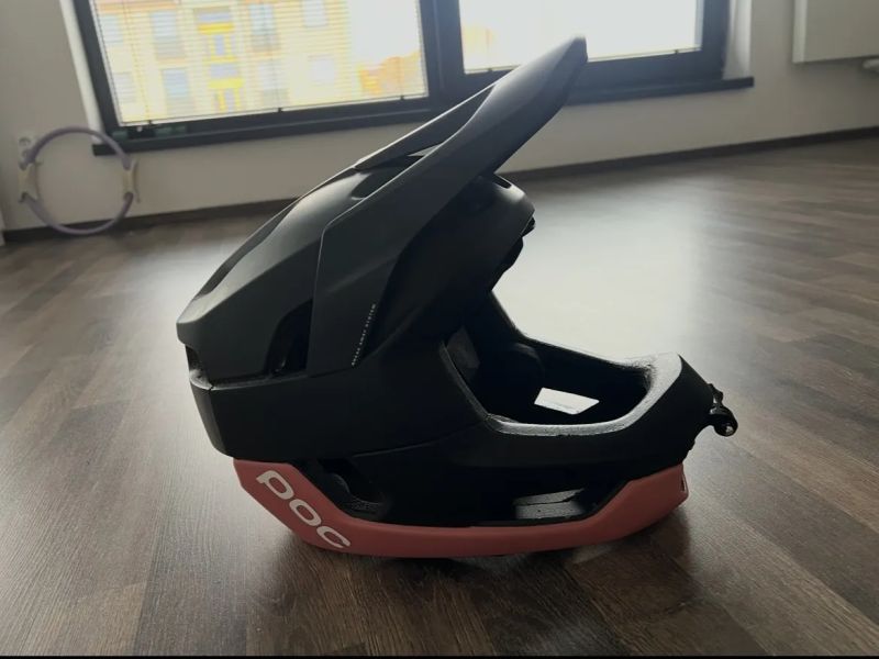 POC Otocon helma 