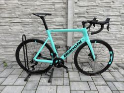 Bianchi Aria 2x12 Di2 < 200 km