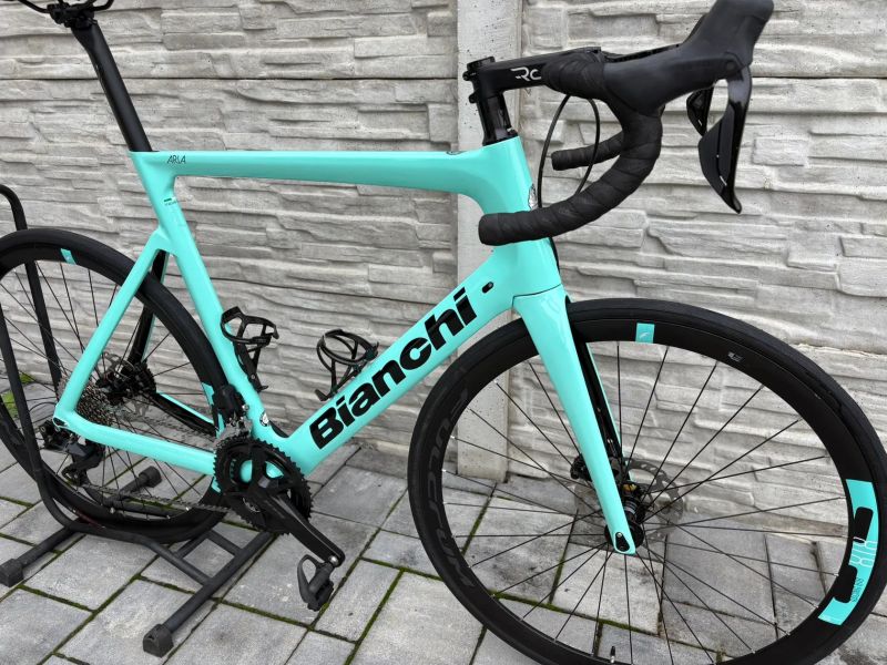 Bianchi Aria 2x12 Di2 < 200 km