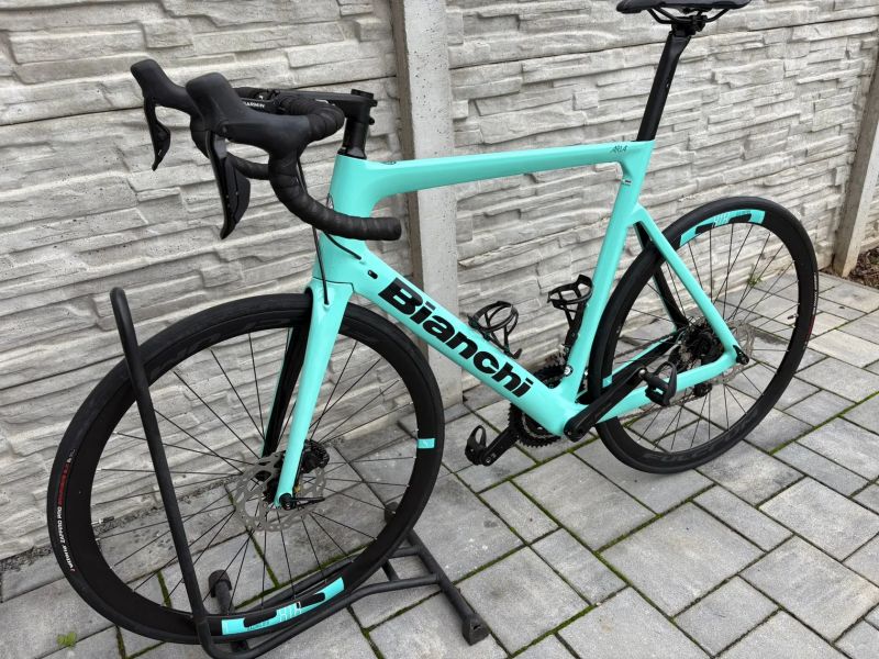 Bianchi Aria 2x12 Di2 < 200 km