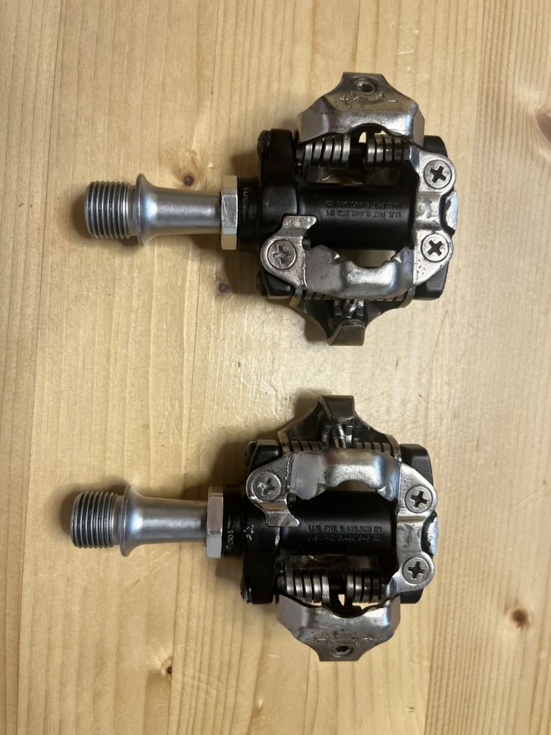 Shimano XT PD-M770 a PD-M520
