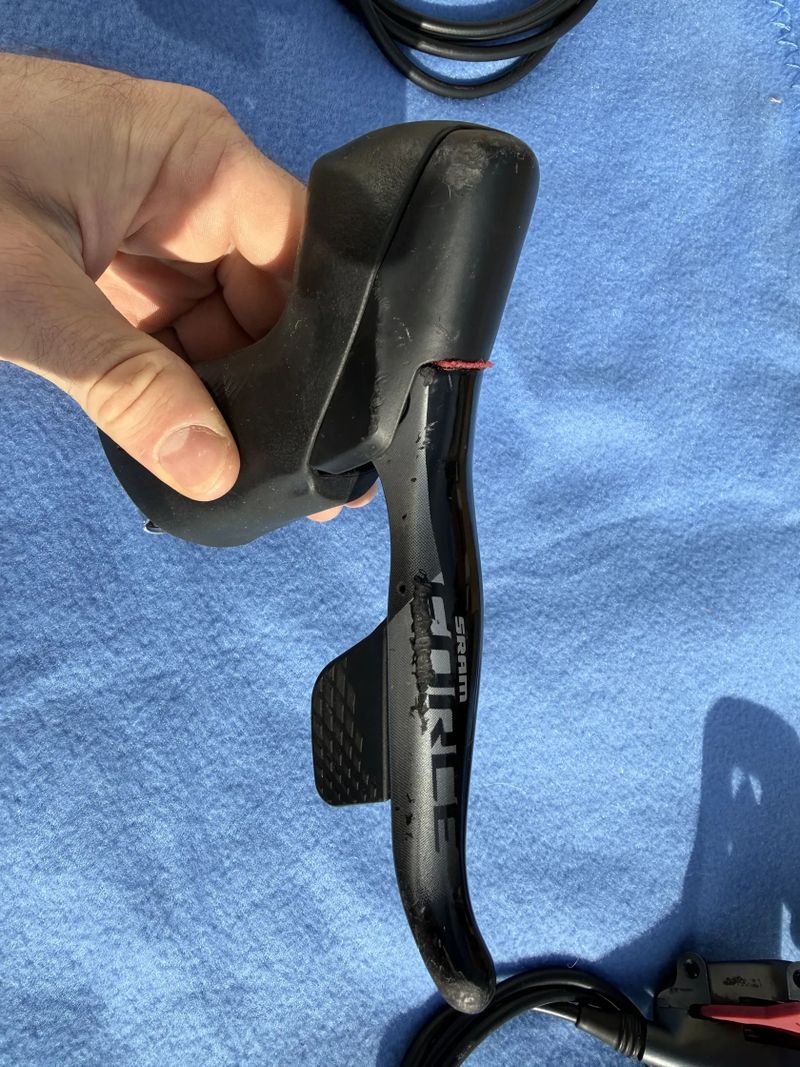 SRAM Force D1 AXS páky + třmeny