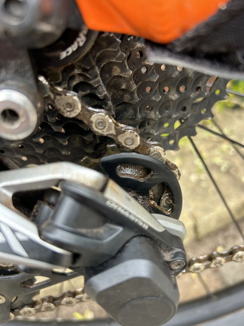 GT Avalanche Expert