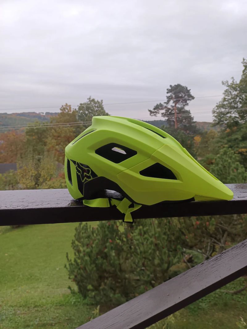 MTB Přilby