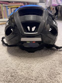 Kask Elemento