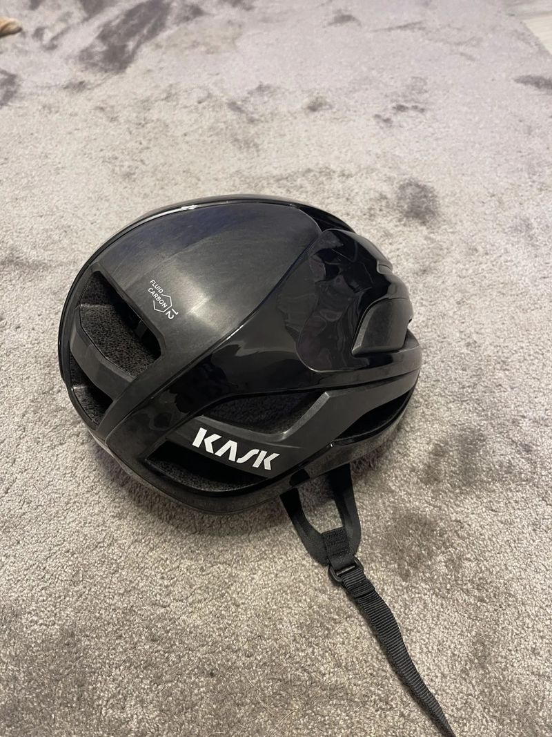 Kask Elemento