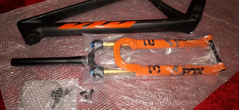 Rámový set KTM Myroon Master (M) + Fox 32 Float SC Factory 100 mm 