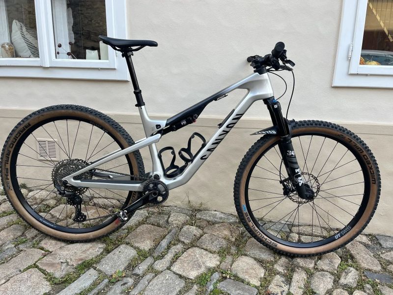 Canyon Lux Trail CF 6