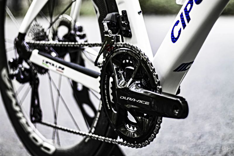 Cipollini THE ONE RB1K, Shimano Dura-Ace Di2 2x12, CORIMA 