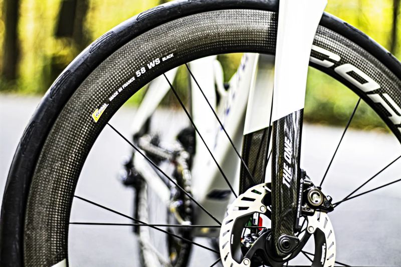 Cipollini THE ONE RB1K, Shimano Dura-Ace Di2 2x12, CORIMA 