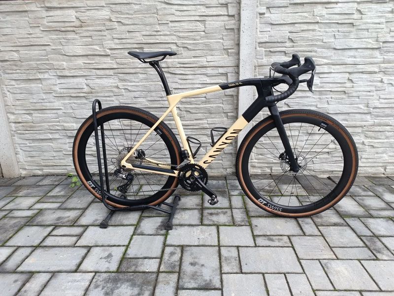 Canyon Grail cf sl Di2 - karbonová kola DT Swiss< 500 km