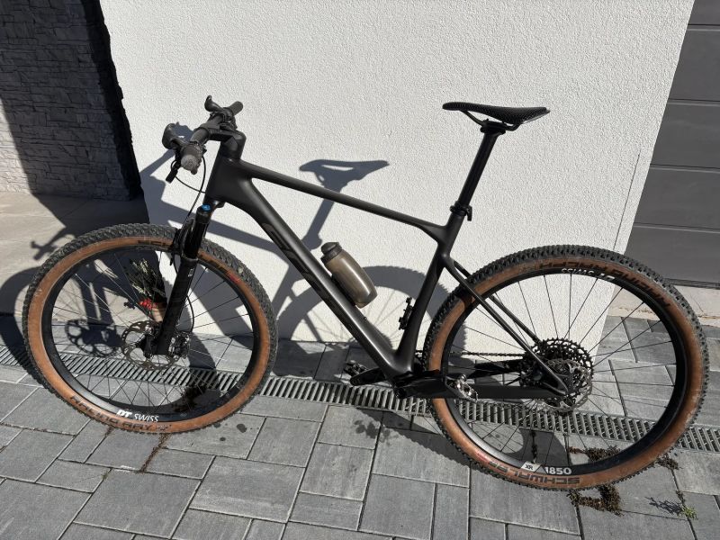 SCOTT Scale 910 – karbonová raketa na prodej!