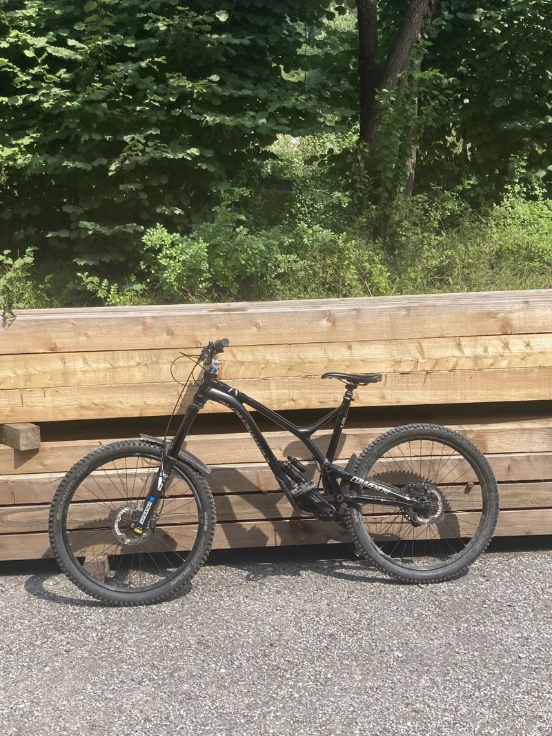 Commencal Supreme SX