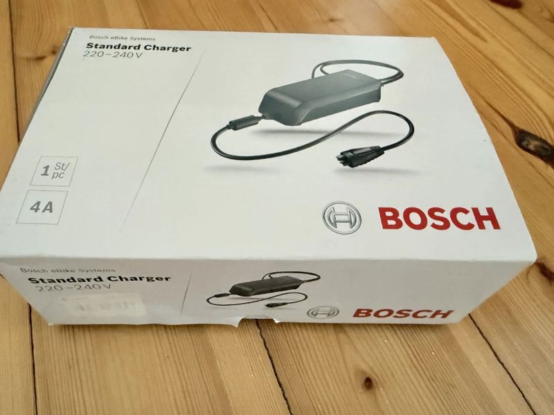 Bosch standardní nabíječka elektrokola zásuvka EU 