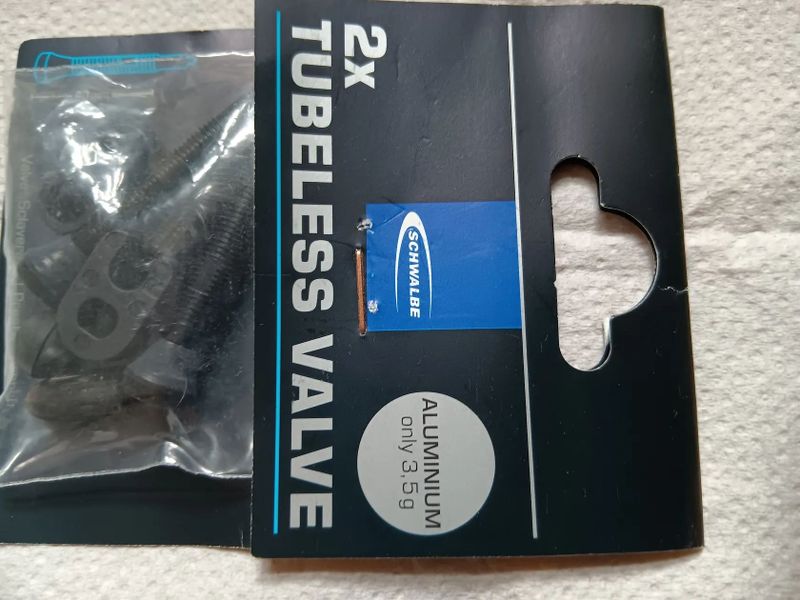 Prodám tubeless ventilky Schwalbe
