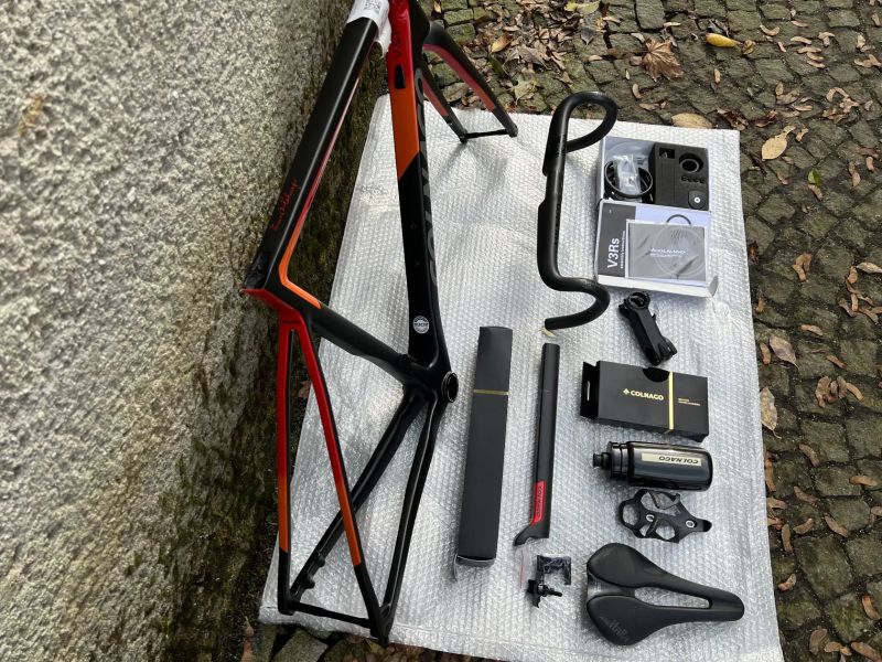COLNAGO V3RS Disc rámový set