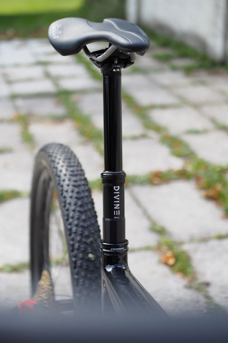 lehké elektrokolo Orbea RISE M-Ultimate XX1 AXS 540 Wh (17 kg) vel. M - najeto 242 km