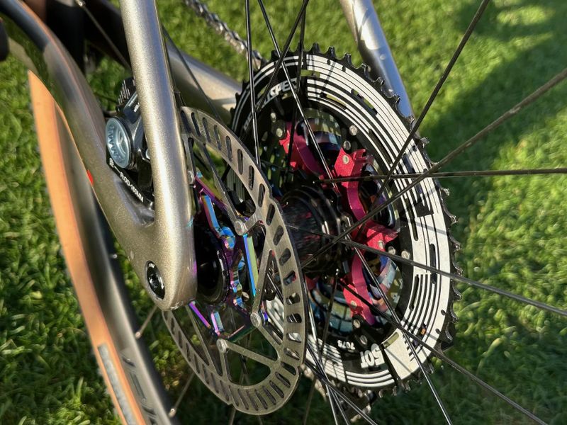 Twitter Gravel V3 wireless - celokarbon, elektronické řazení 1x13 WheelTop, vel 50-51 (M)