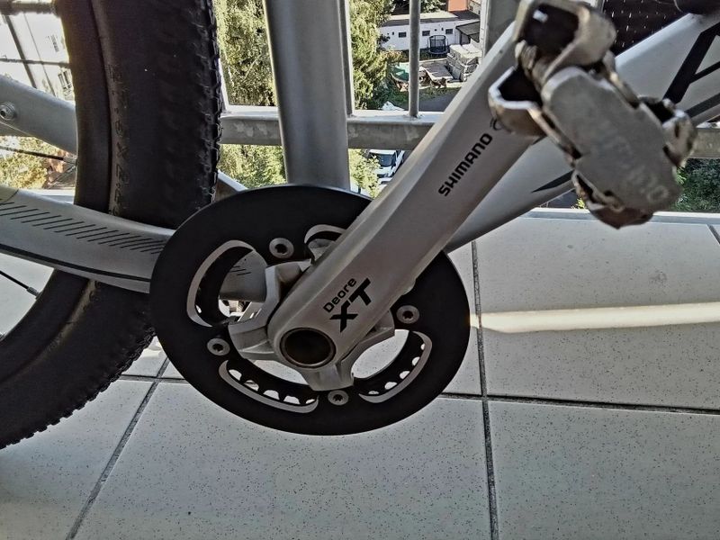 Prodej kliky Shimano XT , převodník Praxis. 