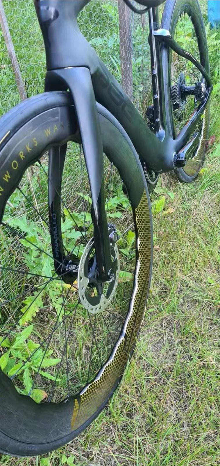 Pinarello dogma F 2024