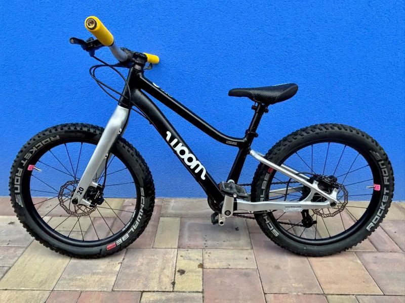 WOOM OFF 4 – lehké dětské horské kolo (20"), výborný stav