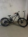 Commencal V5
