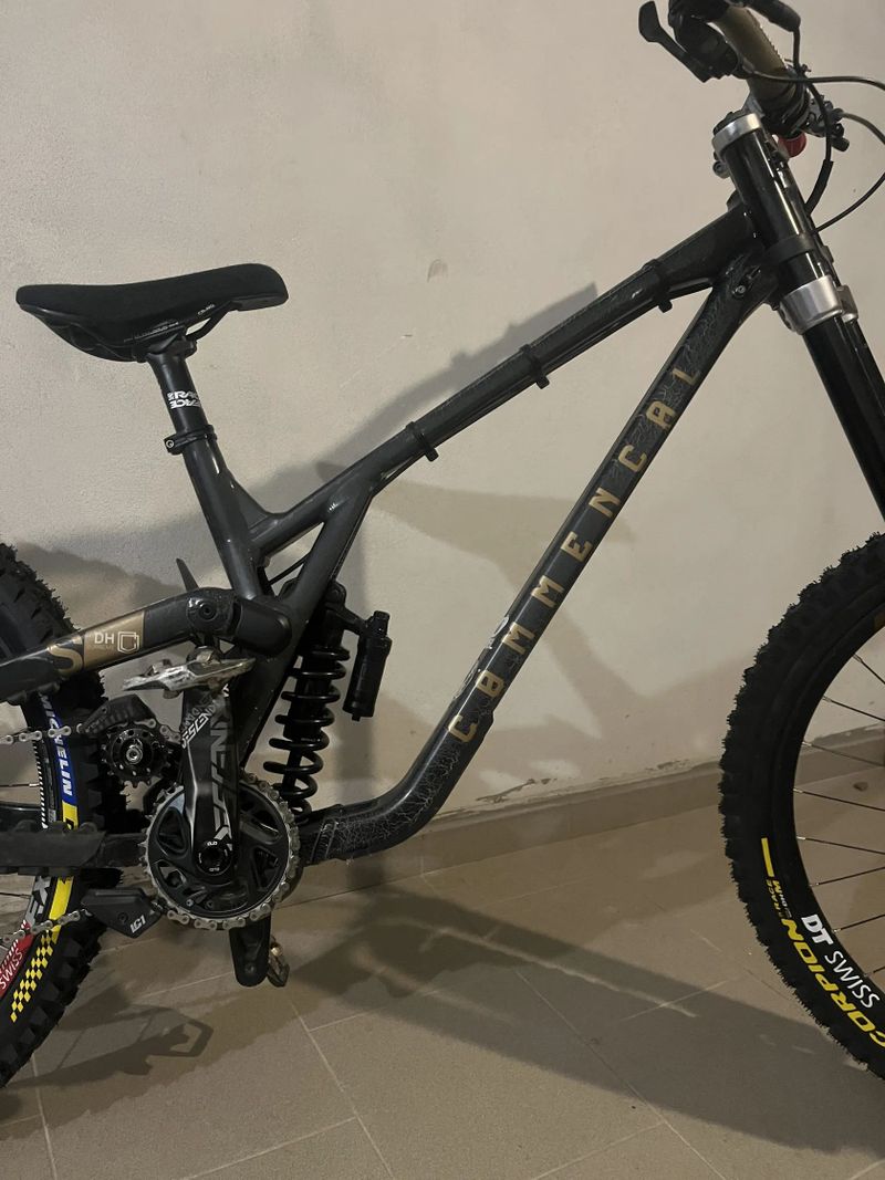 Commencal V5
