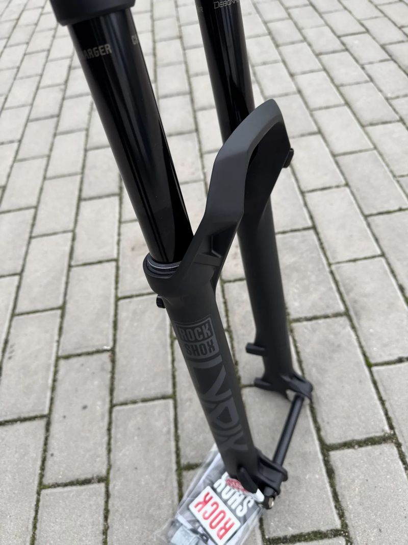 Vidlice Rock Shox Lyrik Select+ (Charger 3.1 RC2) 150mm 29"-nova