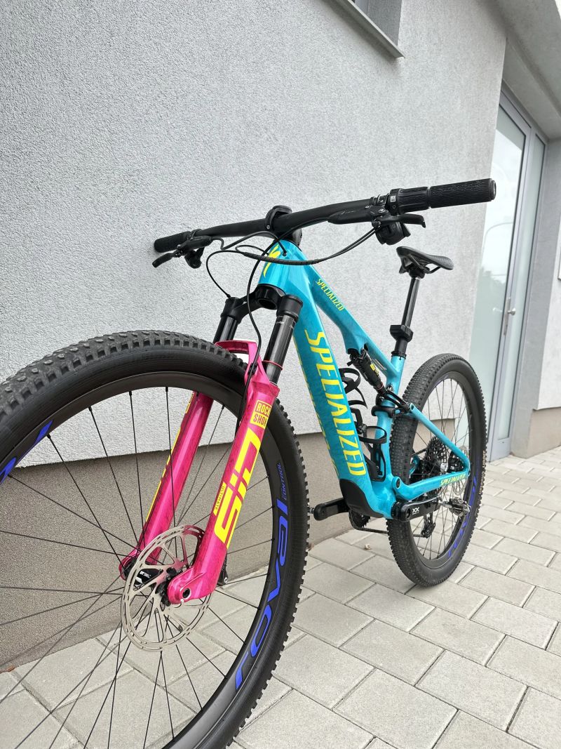 Specialized Epic 8 Pro 2025