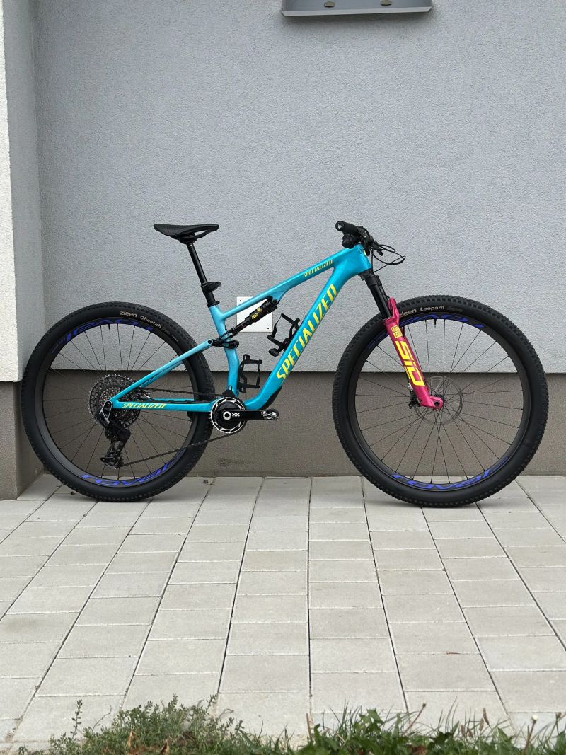 Specialized Epic 8 Pro 2025